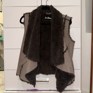Sam Edelman Faux Fur Vest Cowl Neck Womens Size Medium Brown